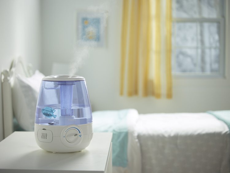 शिशु के कमरे में humidifier का इस्तेमाल करें